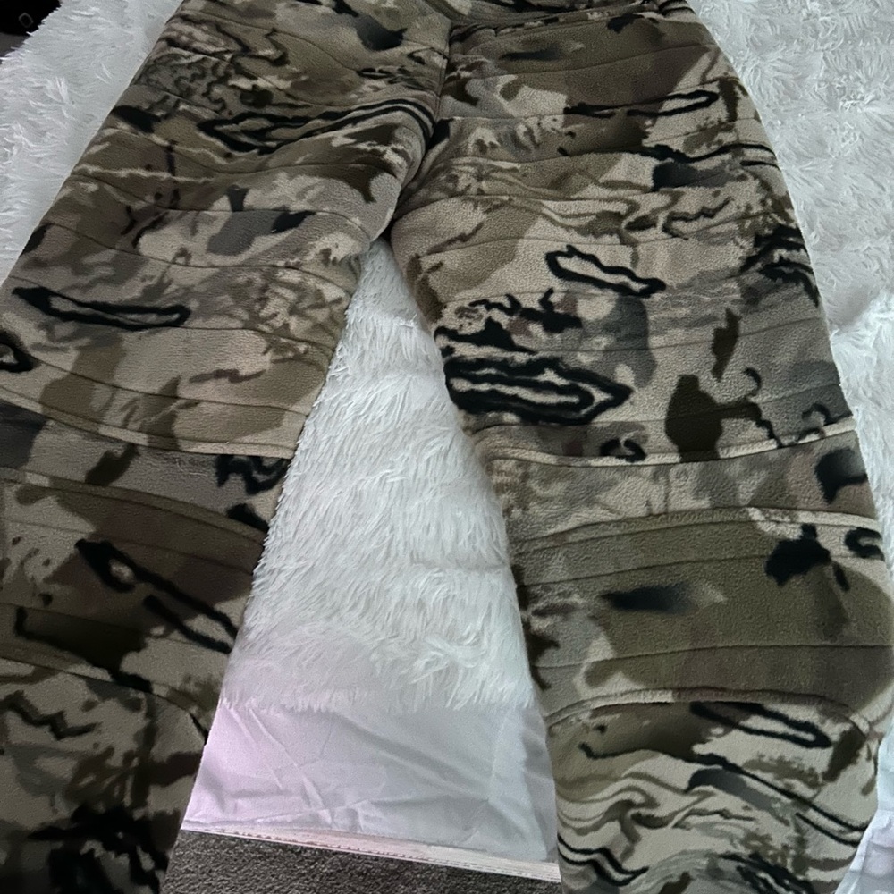 Under Armour Women's Camouflage Pants Fleece